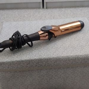 1 1/2 inch curling iron